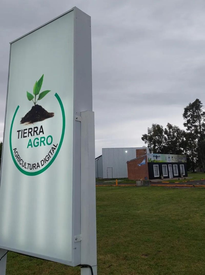 A la par de cada productor